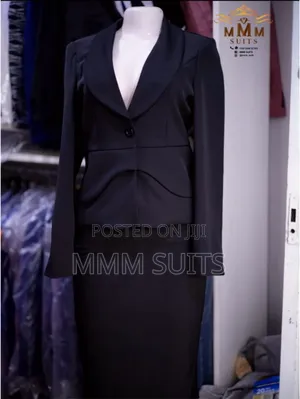 Quality Ladies Classic Skirt Suit in Black ( Long Skirt)