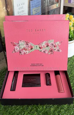 Ted Baker Cosmetics Gift Set