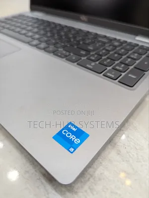 Laptop Dell Latitude 5530 8GB Intel Core I5 SSD 256GB