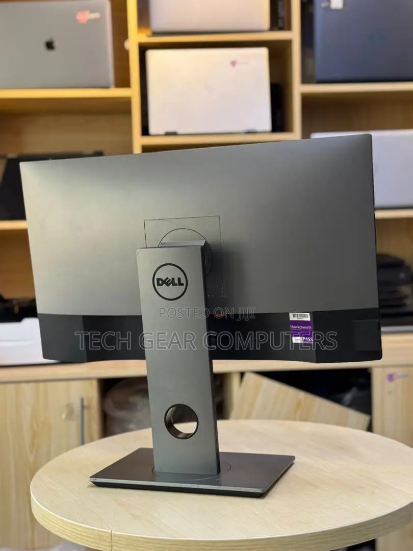 Dell 24 Monitor - P2422he - Full Hd 1080p, Ips , Usb-C Hub Monitor