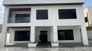 5bdrm House in Manet Court for sale