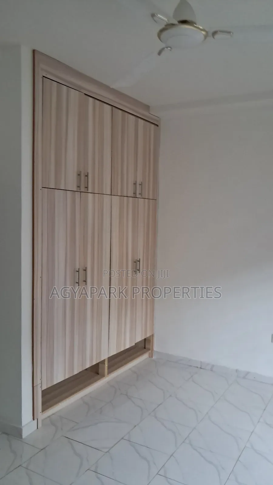 7bdrm House in Kwabenya, Pokuase for sale
