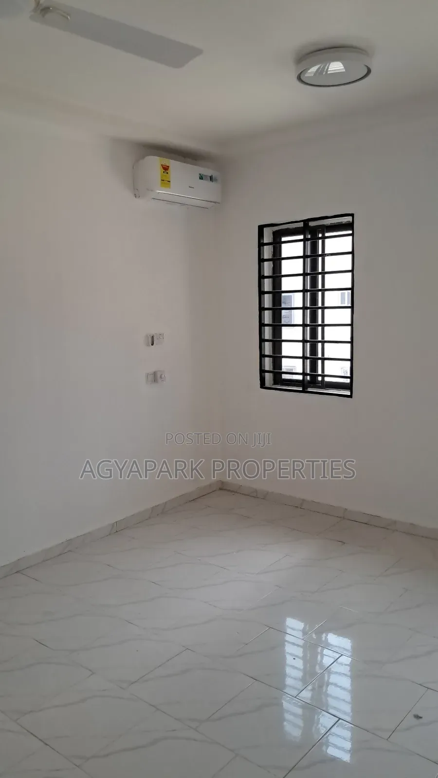 7bdrm House in Kwabenya, Pokuase for sale