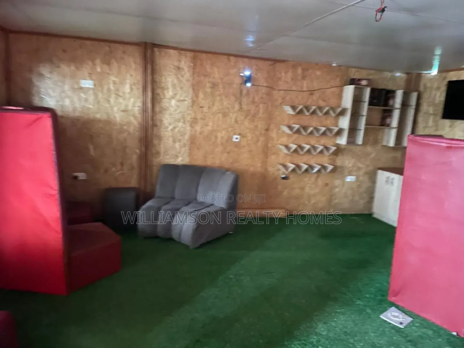 Road Side Pub/Restaurant/Store/Showroom/Warehouse for Rent at Spintex