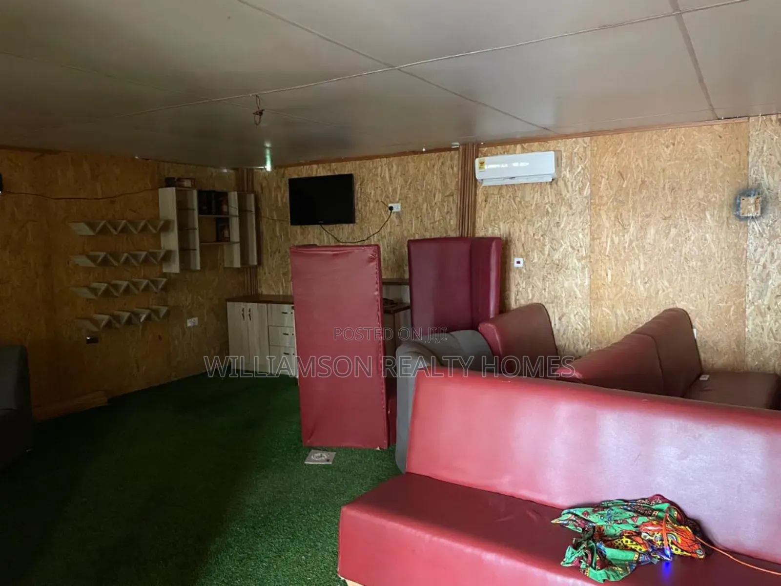 Road Side Pub/Restaurant/Store/Showroom/Warehouse for Rent at Spintex
