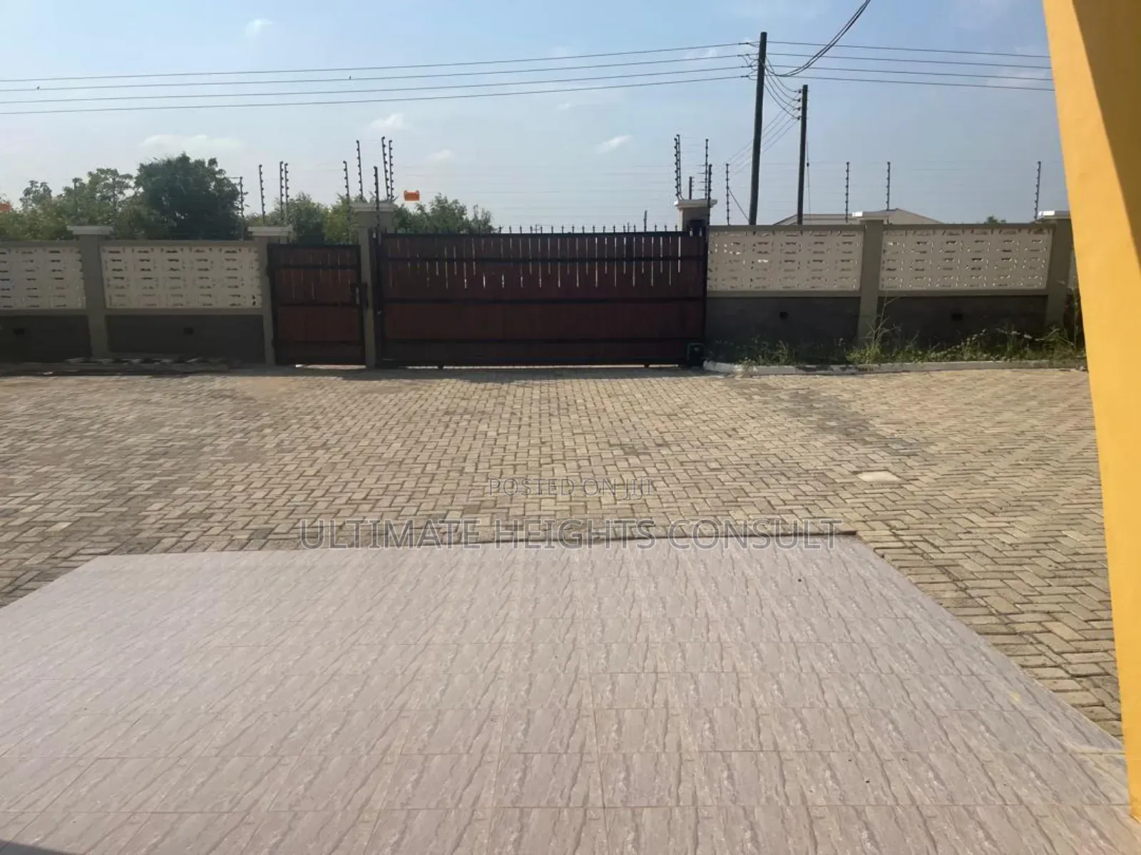 4bdrm House in Tema Community 24 for rent