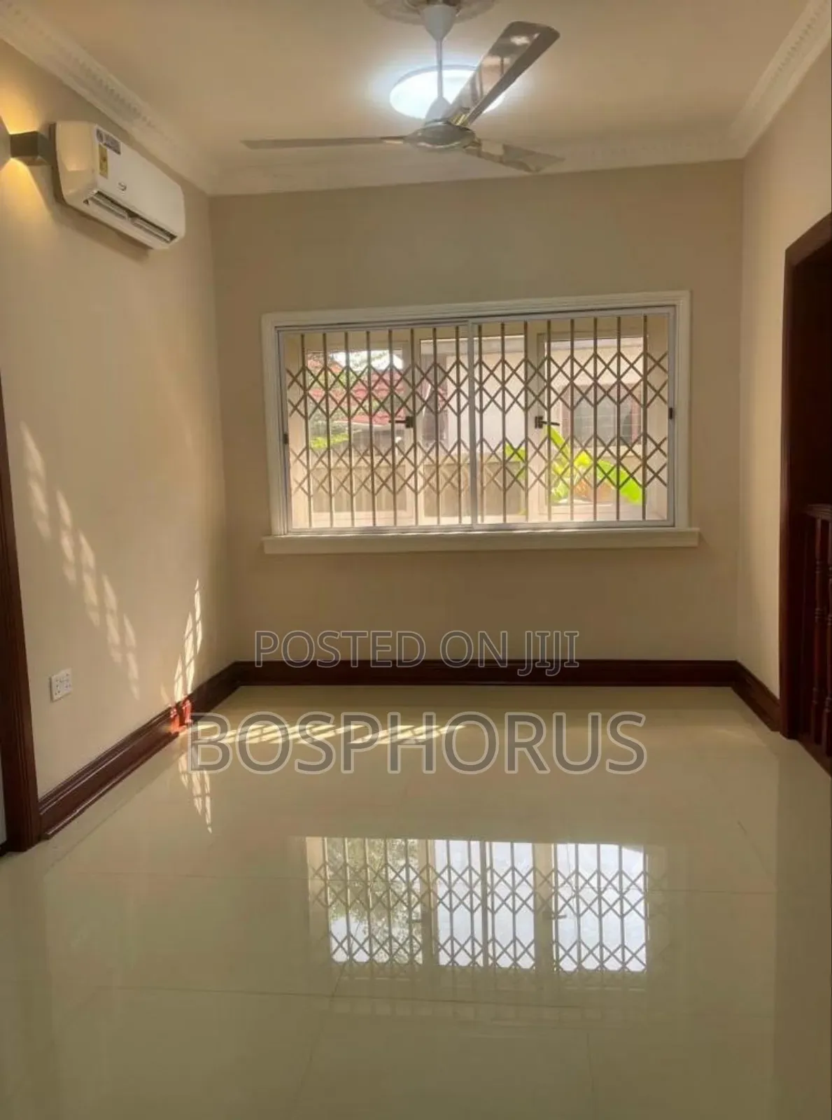4bdrm House in Tema Community 24 for rent