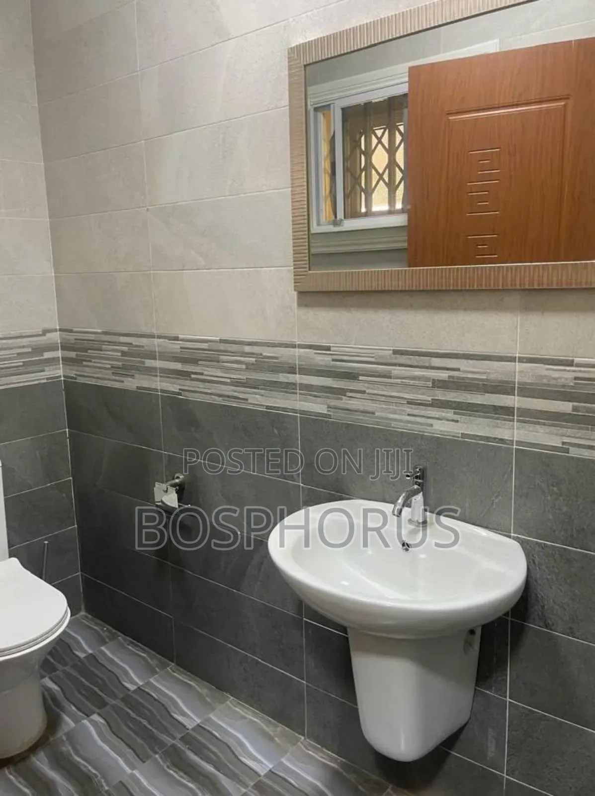 4bdrm House in Tema Community 24 for rent