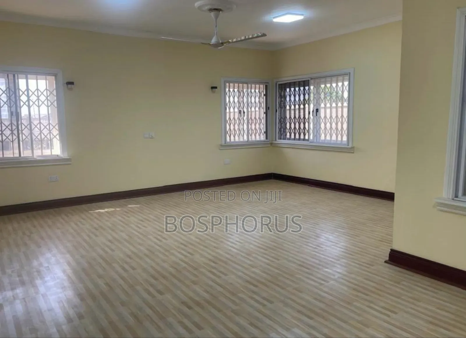 4bdrm House in Tema Community 24 for rent