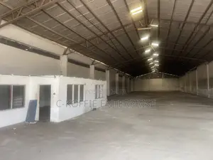 1350 SQM Warehouse for Rent