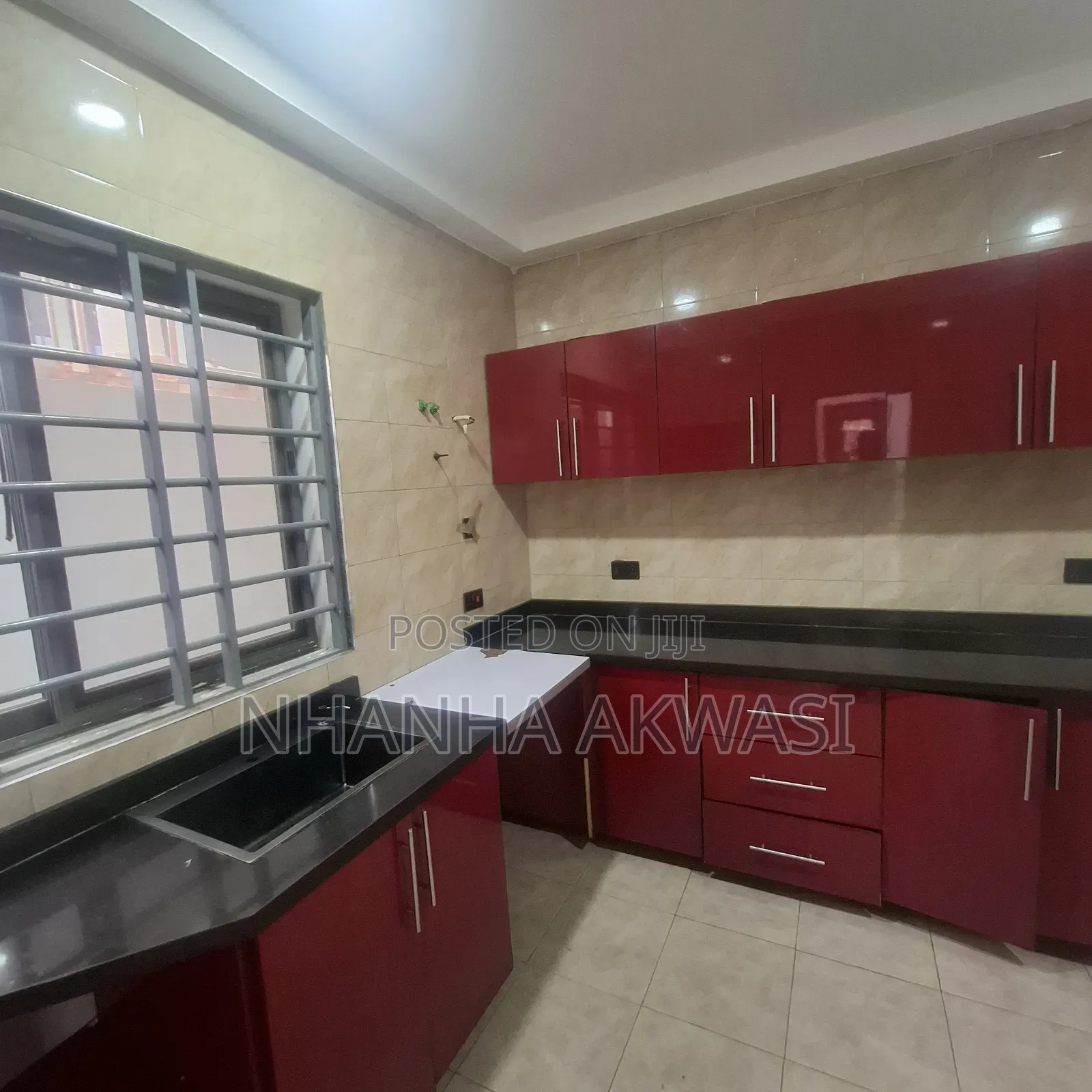 3bdrm Apartment in Klagon, Tema Metropolitan for rent