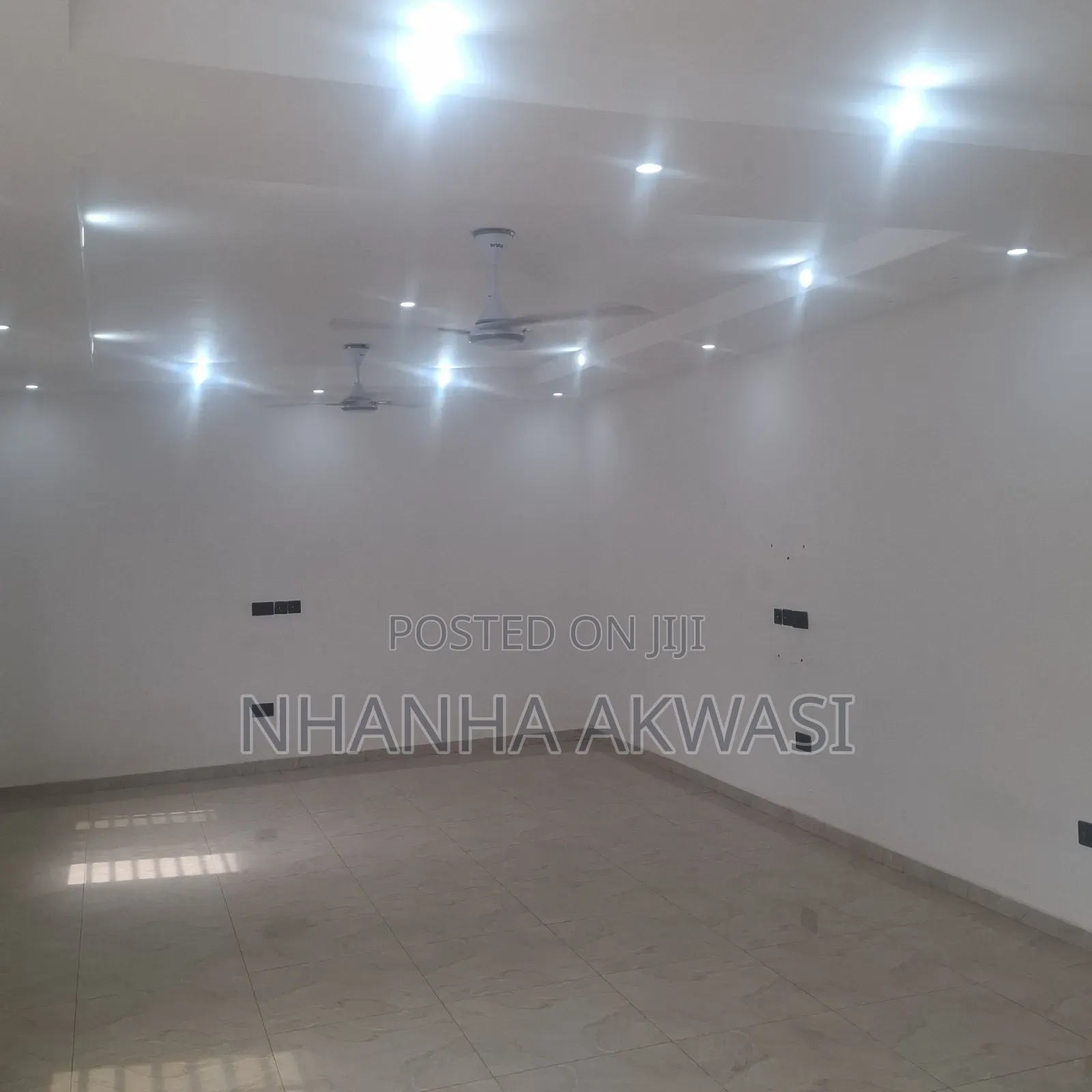 3bdrm Apartment in Klagon, Tema Metropolitan for rent
