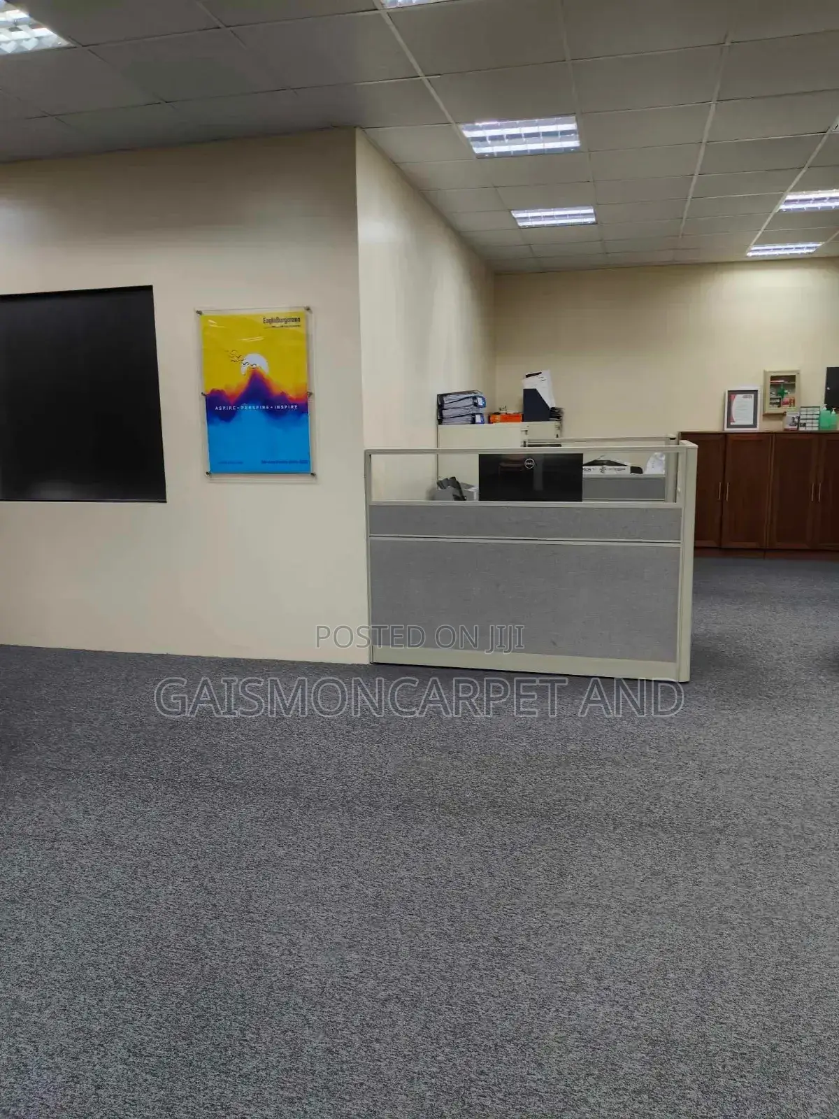 Fluffy Carpets for Church, Bedroom Floor, Office and Muslim Mosque