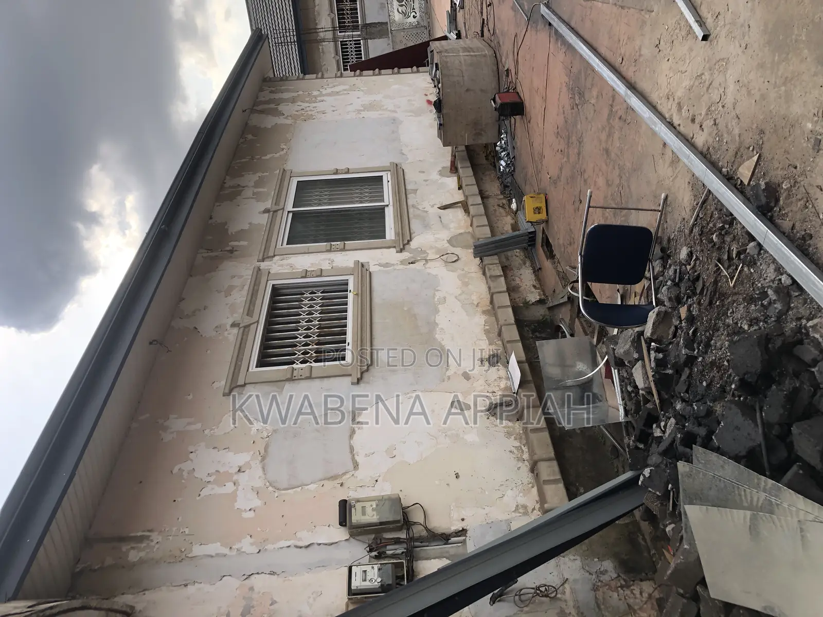 15bdrm House in Mark Estate At, Kumasi Metropolitan for sale