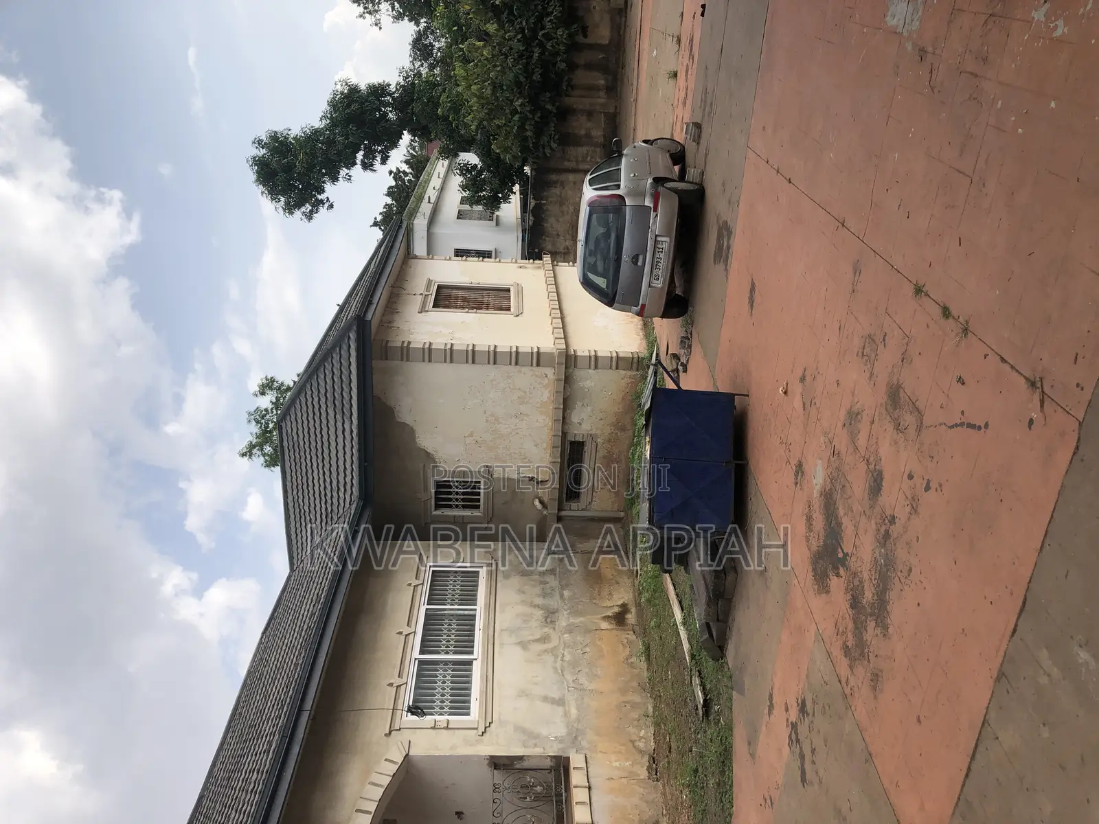 15bdrm House in Mark Estate At, Kumasi Metropolitan for sale
