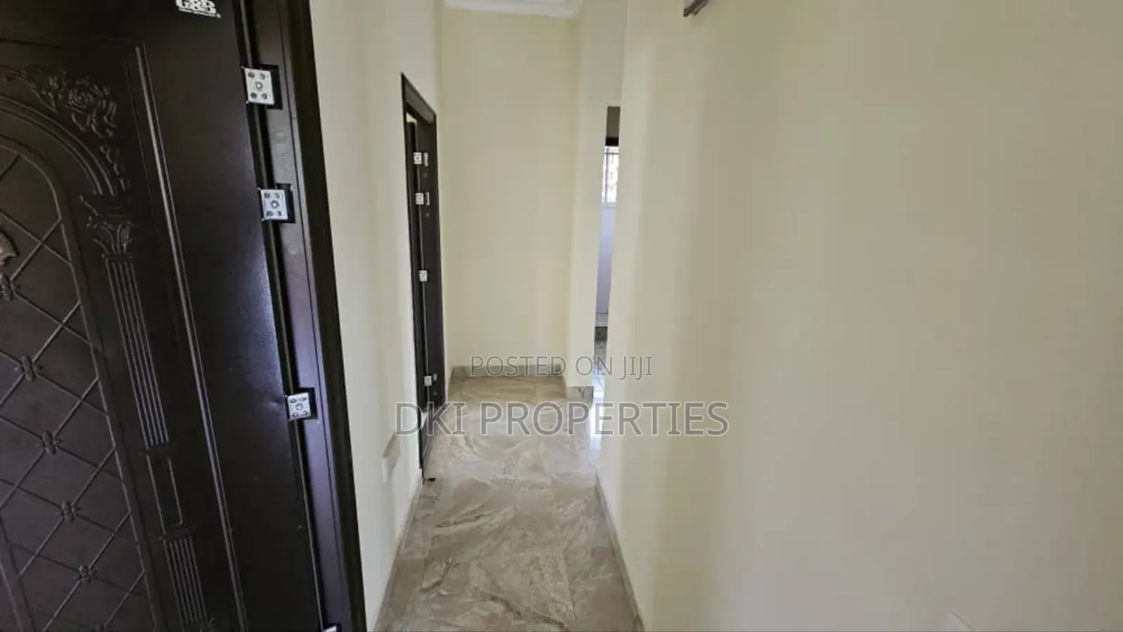 4bdrm House in Dki Properties, Adenta for rent