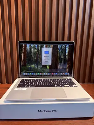 Laptop Apple MacBook Pro 2020 M1 16GB Apple M1 Pro SSD 512GB