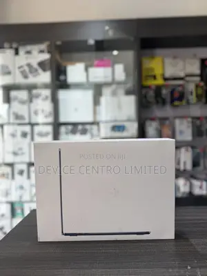 New Laptop Apple MacBook Air 2025 M4 13-inch 16GB Apple M4 SSD 512GB