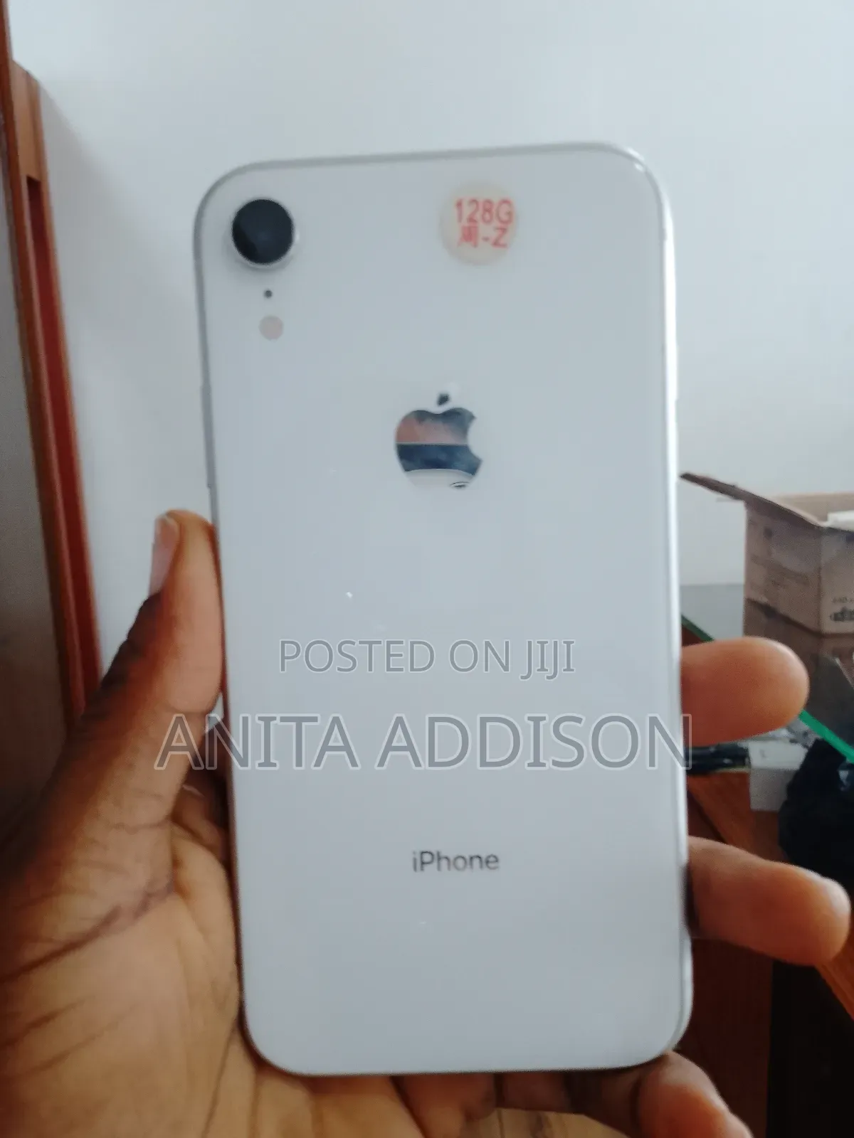 Apple iPhone XR 128 GB White