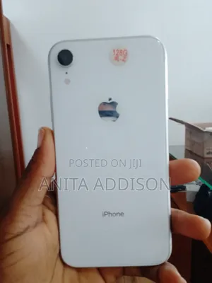 Apple iPhone XR 128 GB White