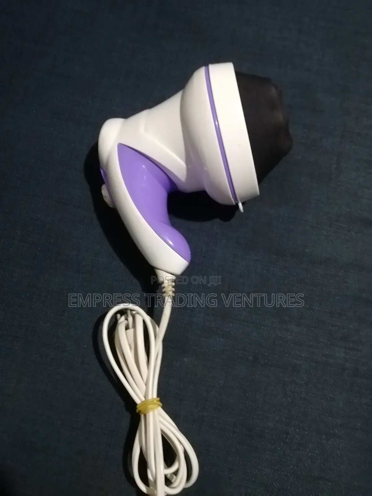 Manipol Body Massaging Machine