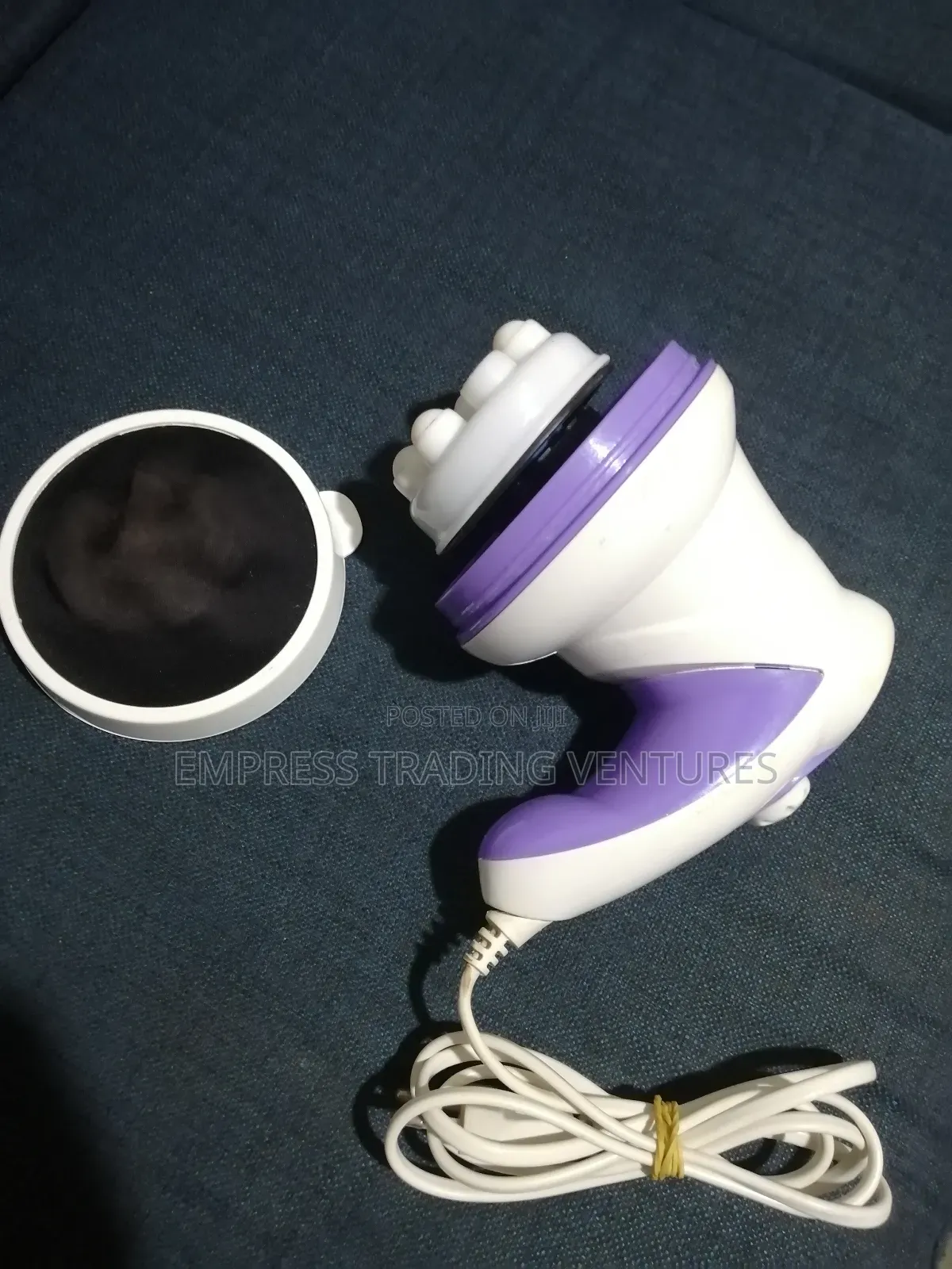 Manipol Body Massaging Machine