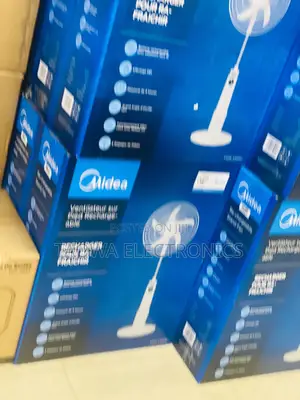 Super Cool Midea Rechargeable Fan