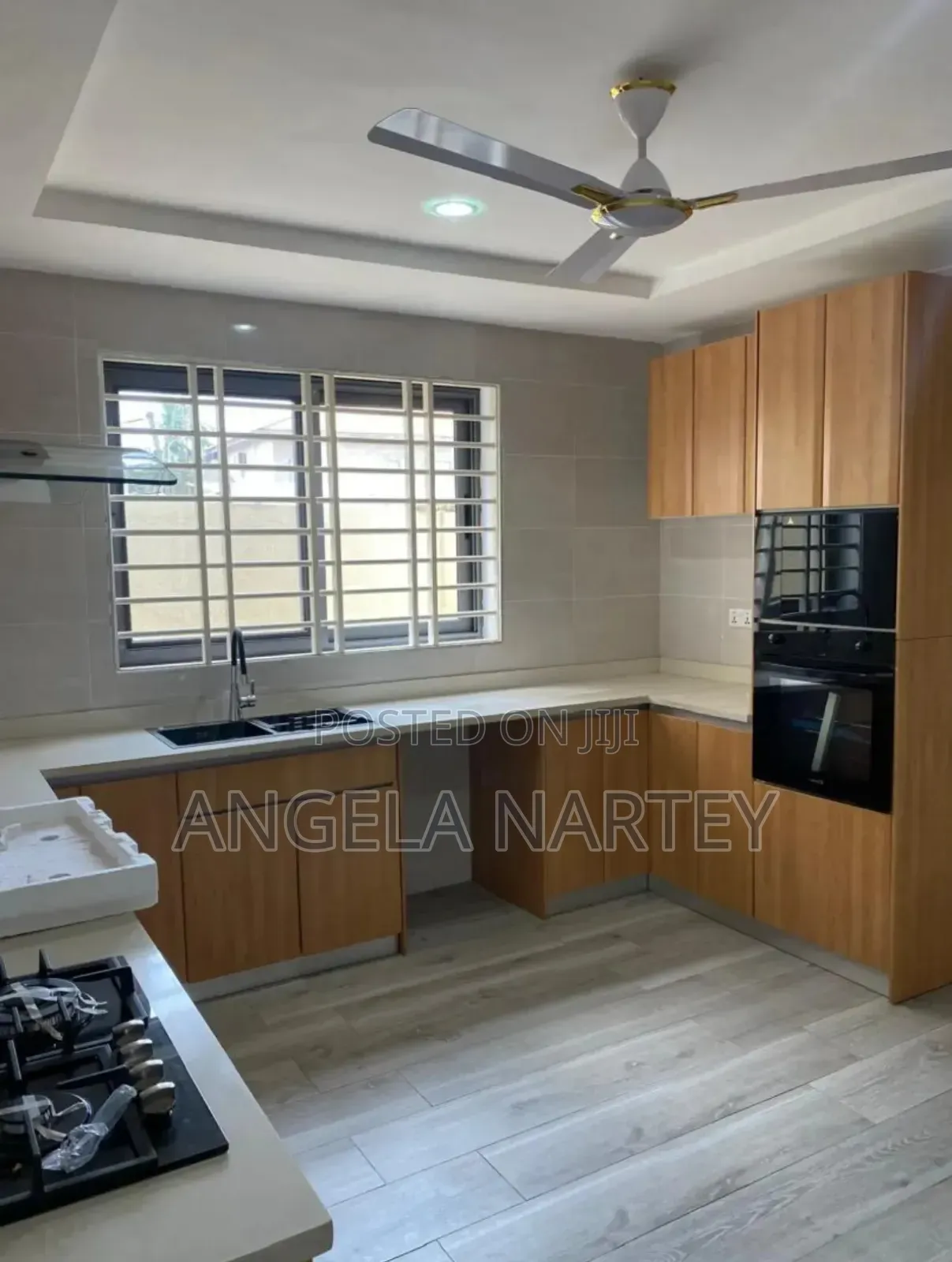 4bdrm House in Achimota for sale