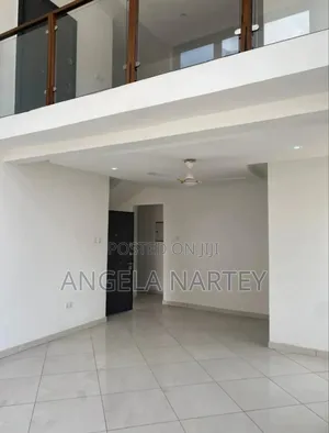 4bdrm House in Achimota for sale