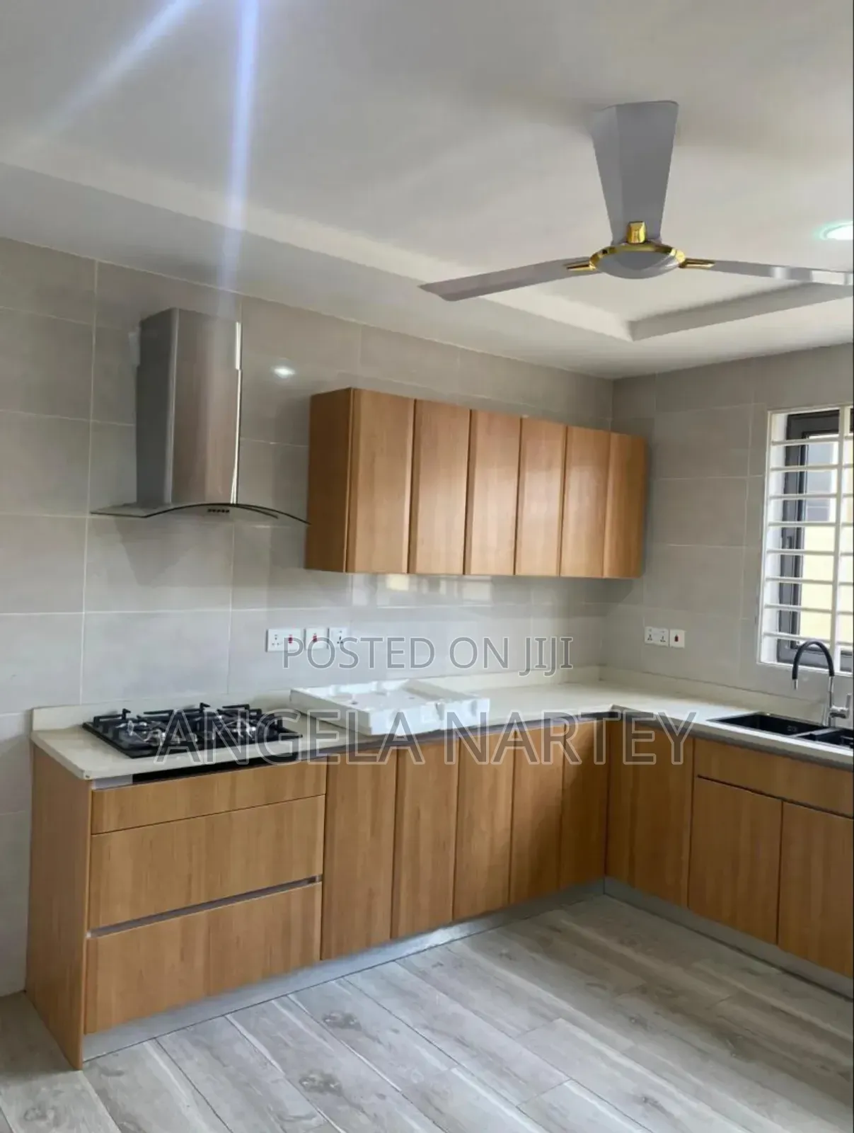 4bdrm House in Achimota for sale
