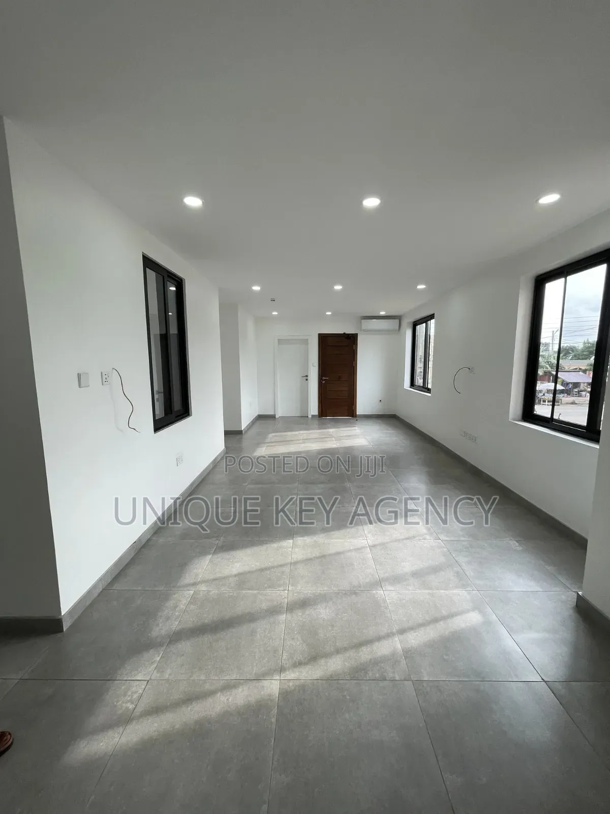 2bdrm Apartment in Unique Key Agency, East Legon for rent
