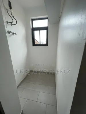 2bdrm Apartment in Unique Key Agency, East Legon for rent