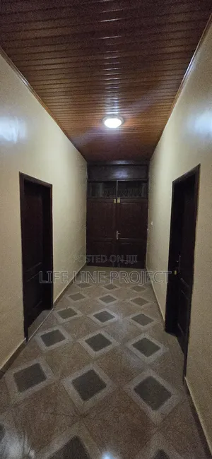 5bdrm House in 5, Community 25 for rent