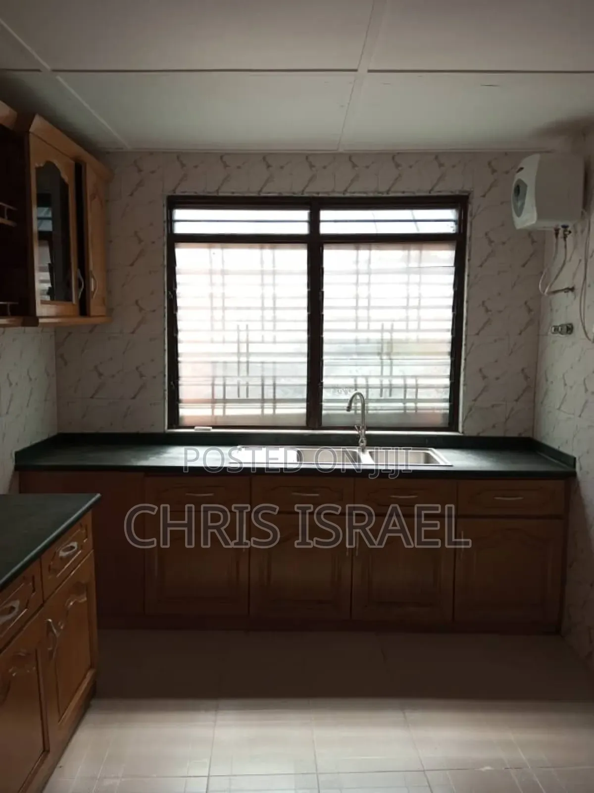 5bdrm Bungalow in Oyibi Sasaabi for rent