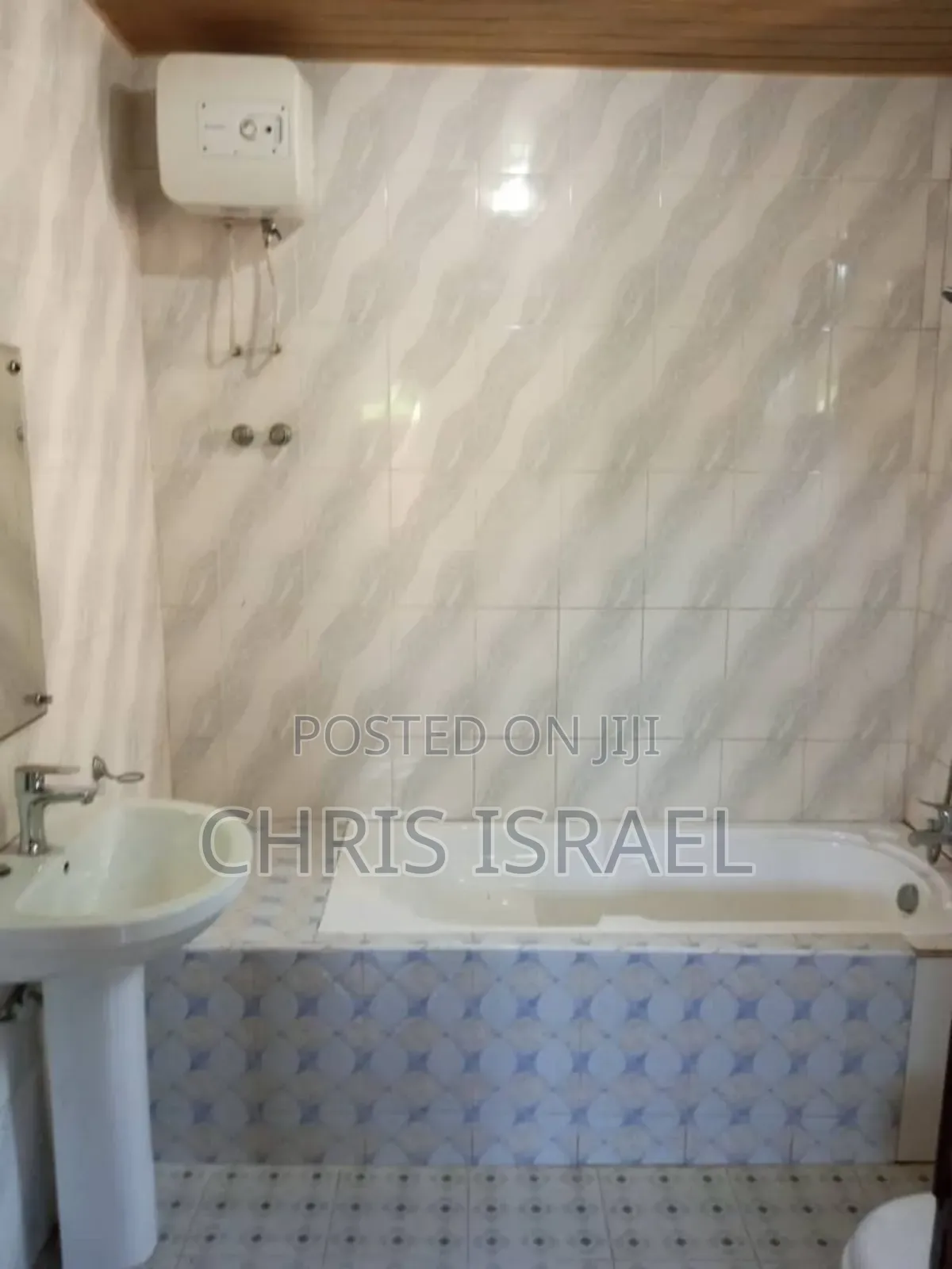 5bdrm Bungalow in Oyibi Sasaabi for rent