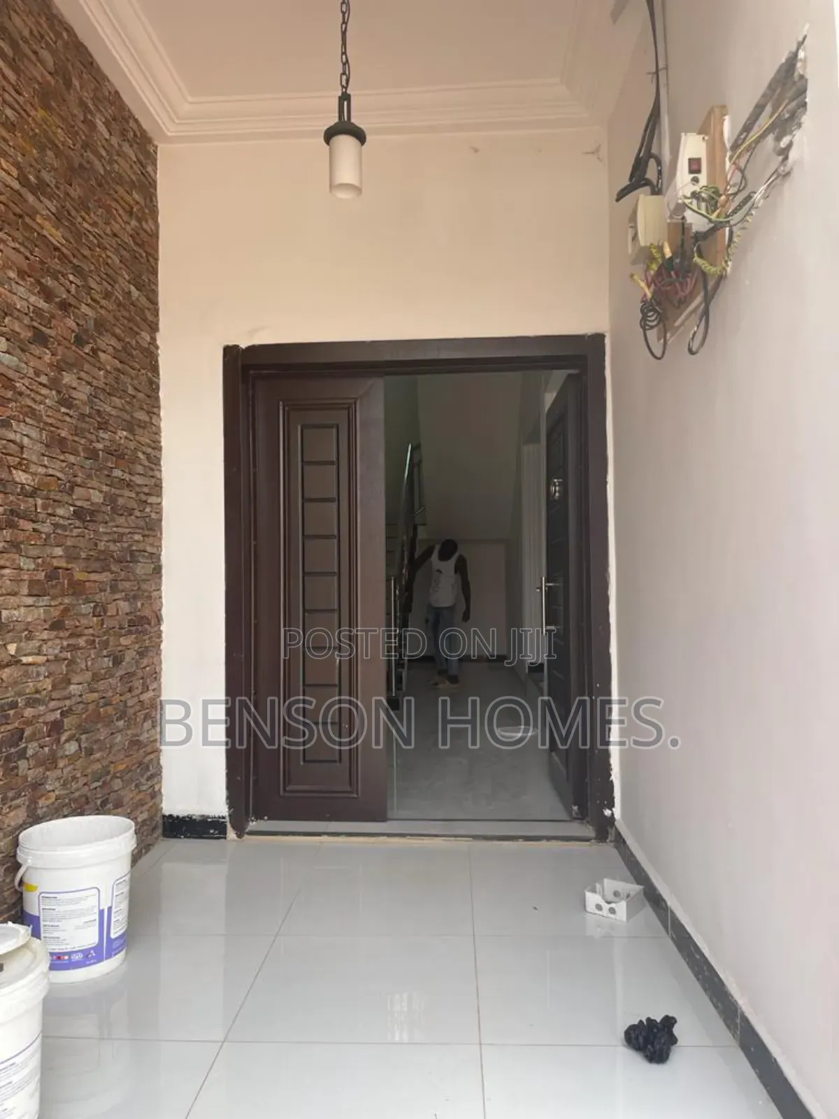 4bdrm Apartment in Kwabenya for rent