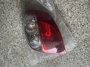 Toyota Matrix 2009-2012 Taillights