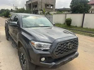 Toyota Tacoma TRD Off Road Double Cab 6' Bed V6 AT 2023 Gray