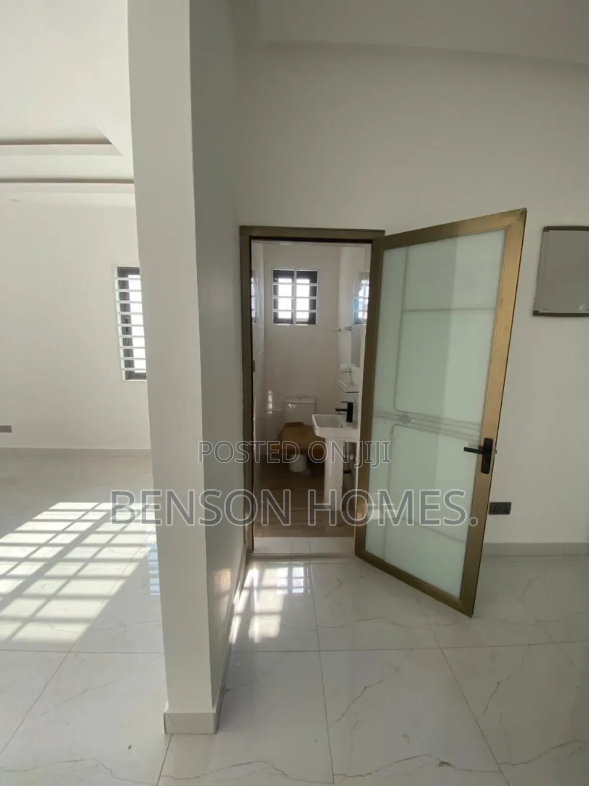3bdrm Apartment in Sakumono for rent
