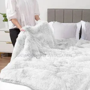 Super Comfy Super Luxurious Fluffy Blanket