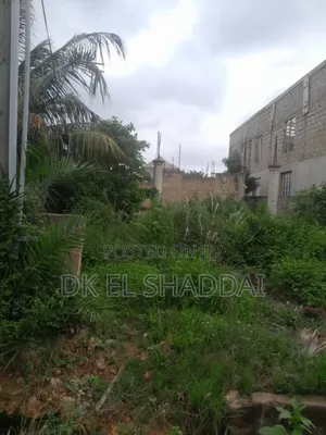 3bdrm House in Pokuase for sale