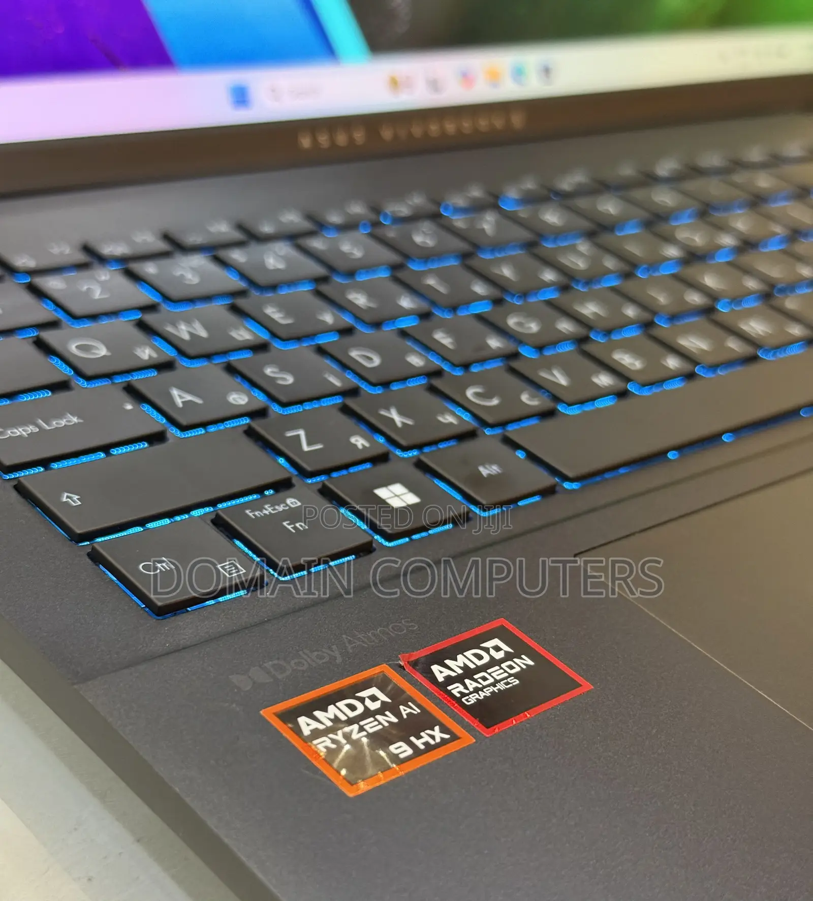 Laptop Asus Vivobook 16 32GB AMD Ryzen 9 SSD 1T