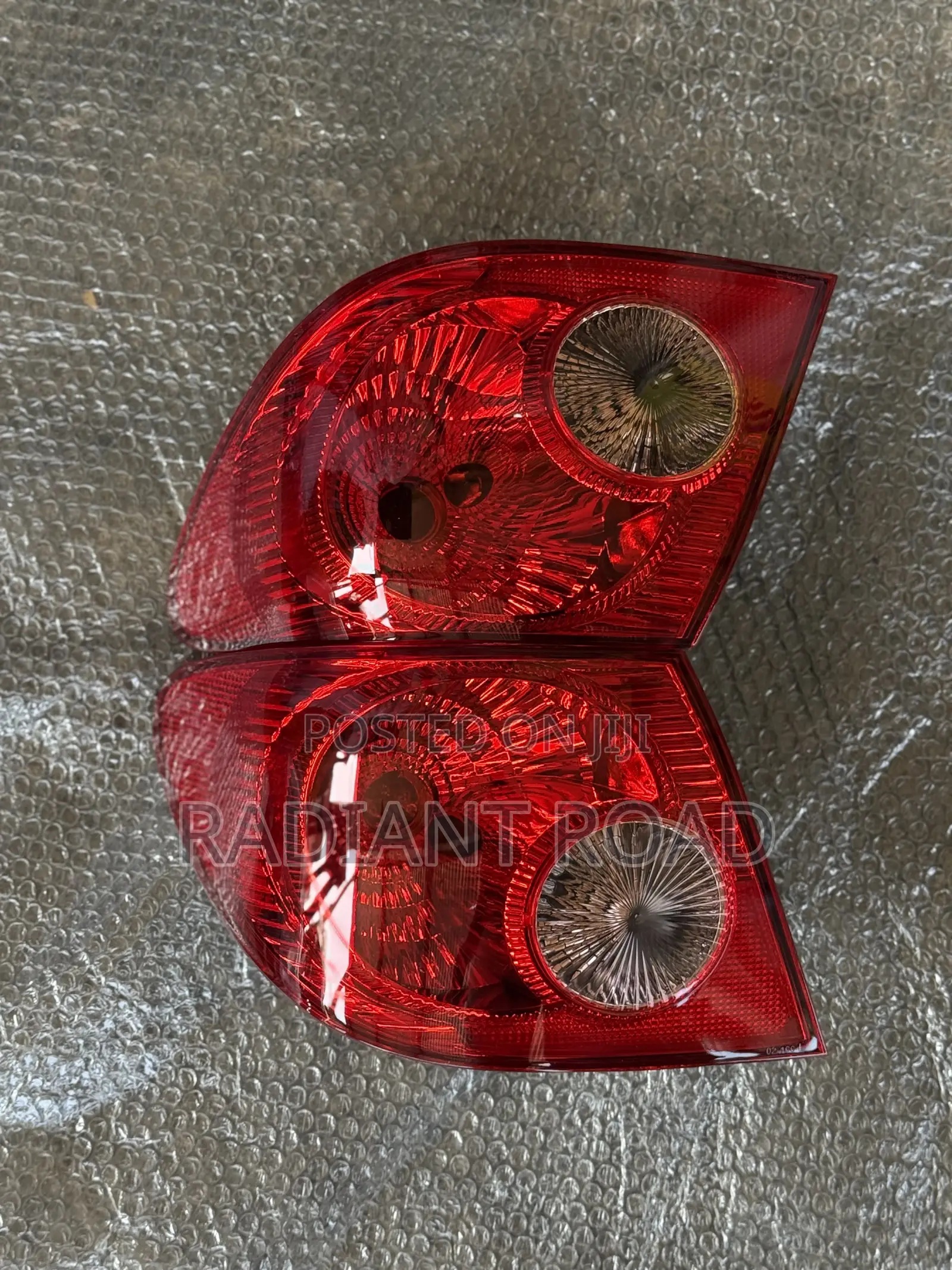 Toyota Corolla 2005-2008 Taillights
