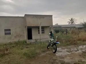 2 Bedrooms on Full Plot of Land for Sale at Ashallaja