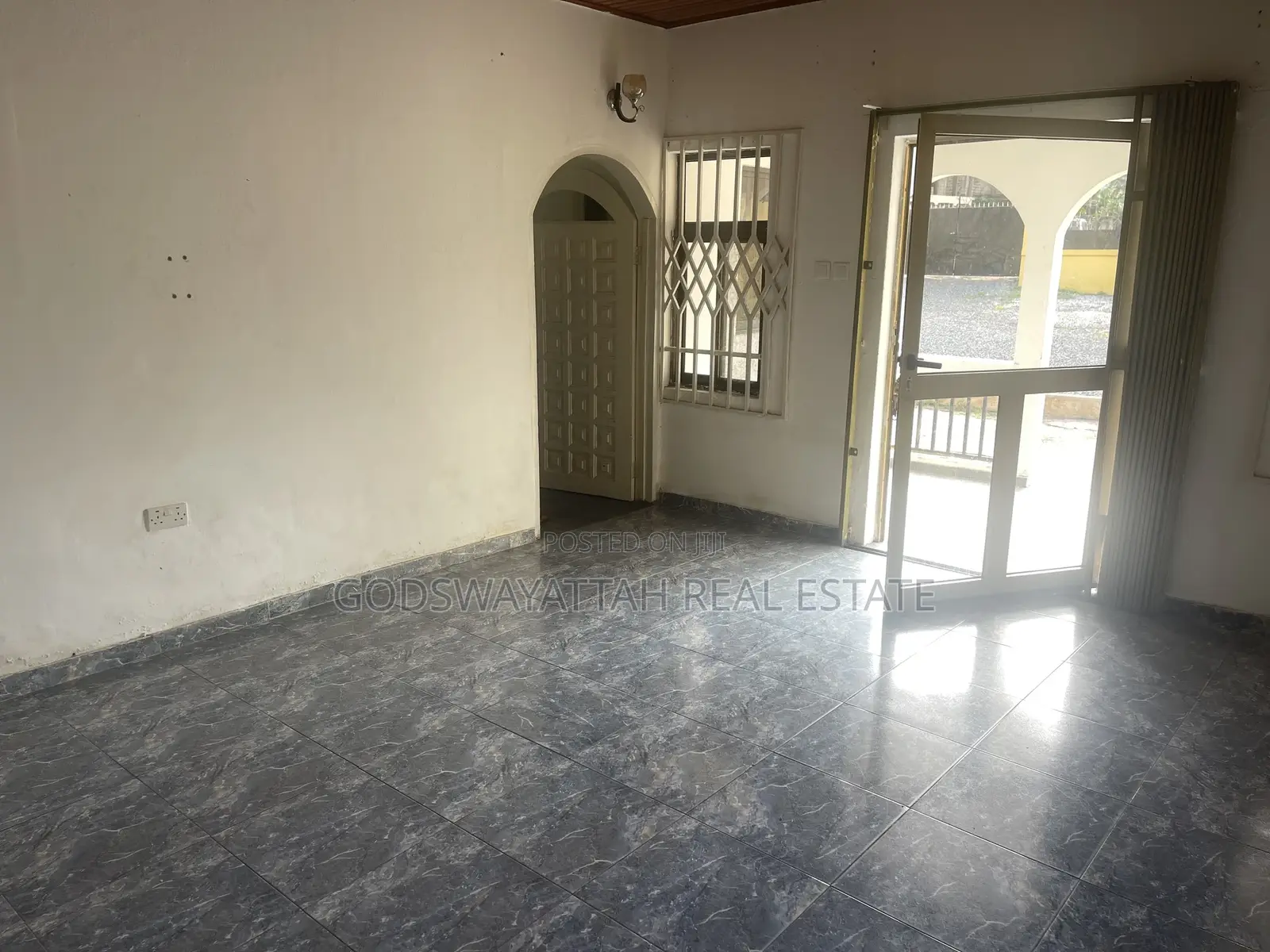 2bdrm House in East Legon, Adjiriganor for rent