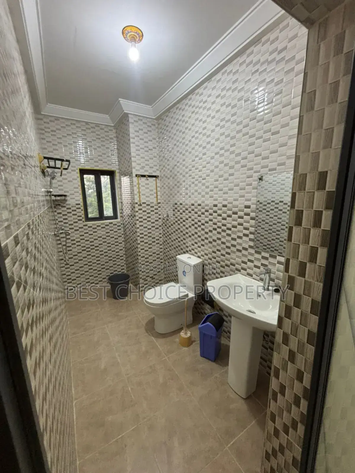 Executive Chamber and Hall Self Contained for Rent at Oyarifa