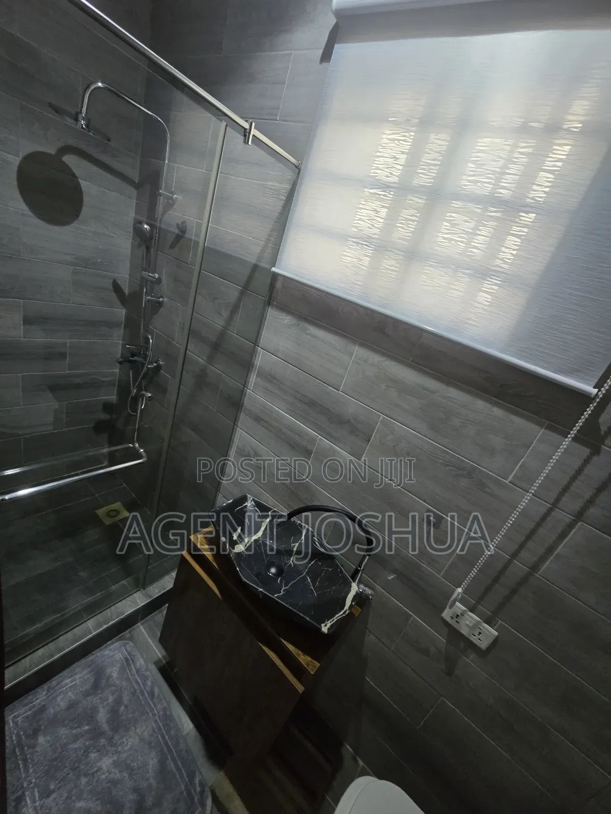 Furnished 4bdrm House in East Airport, Spintex for rent