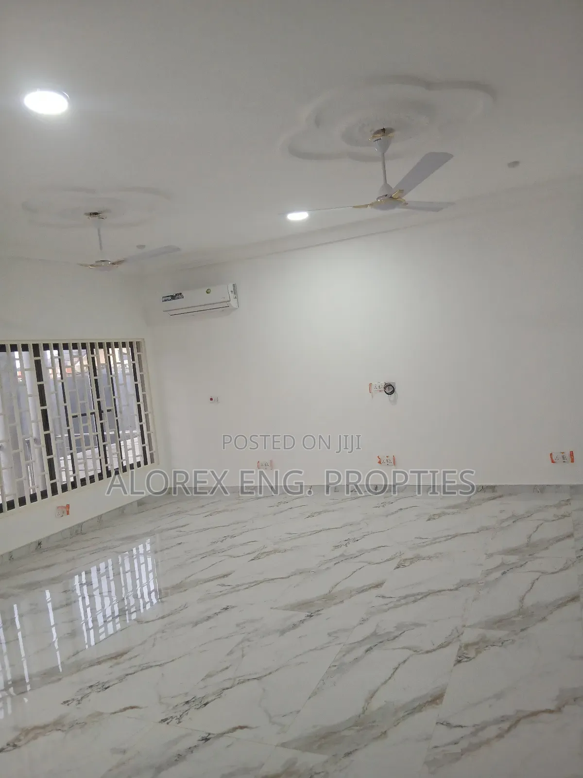 2bdrm Apartment in Air Conditioned, Adenta for rent