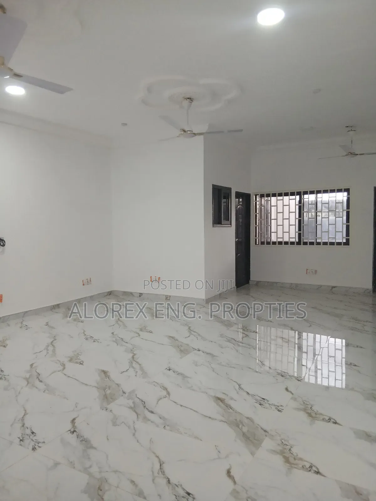 3bdrm Apartment in Air Contained, Adenta for rent