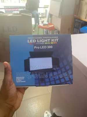 Pro Led 300 Video Light